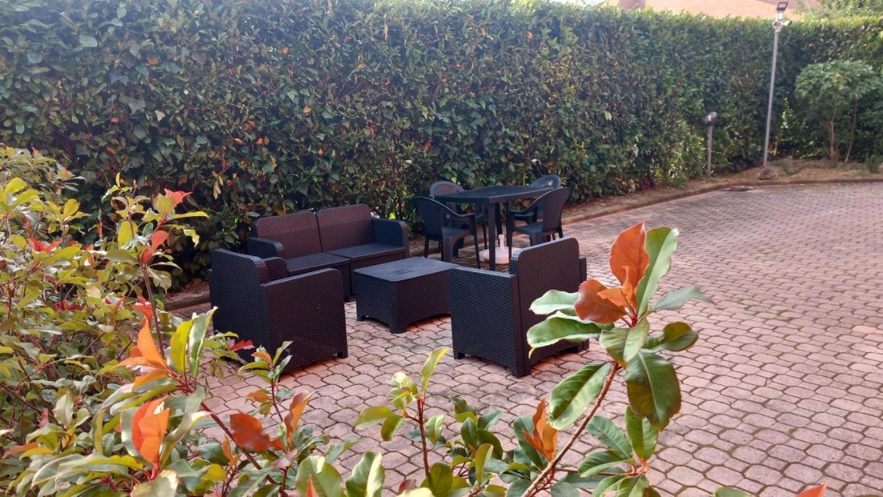 La Violetta Villa Camerano Bagian luar foto