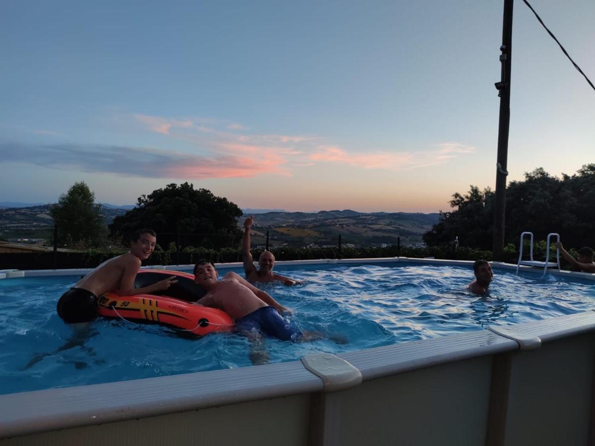 La Violetta Villa Camerano Bagian luar foto