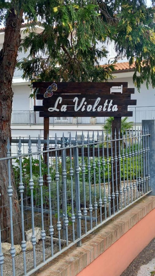 La Violetta Villa Camerano Bagian luar foto